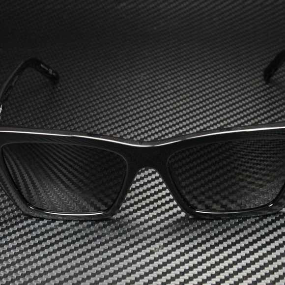 Saint Laurent Women\'s Black and Grey Sunglasses! main image 4